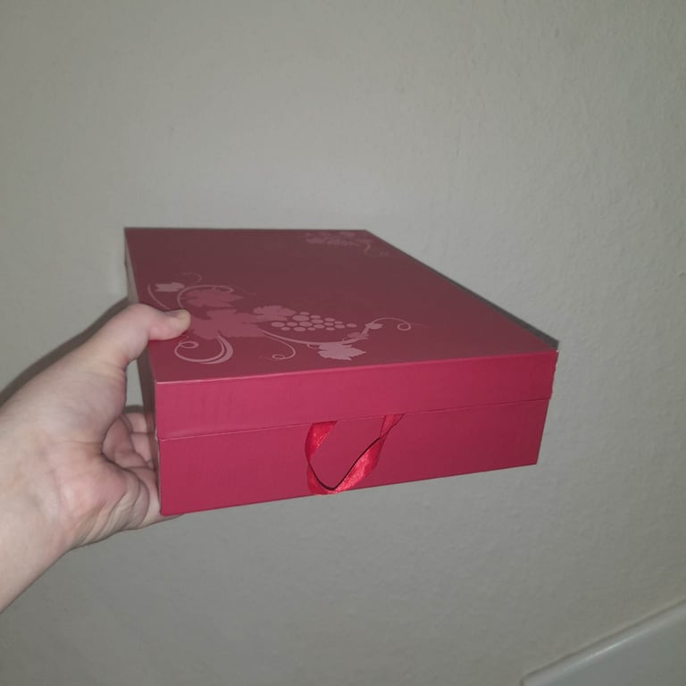image for Red Gift Box