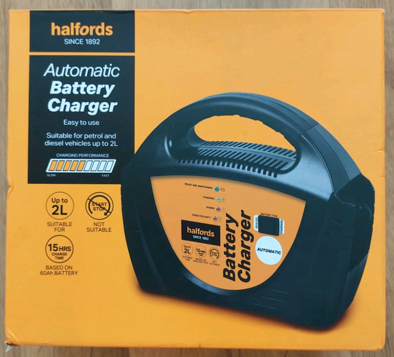 Halfords battery charger | in Nechells, West Midlands | Gumtree