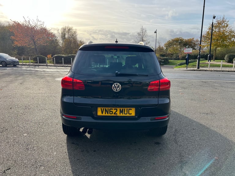 Volkswagen, TIGUAN, 4motion dsg, 2012, Semi-Auto, 1968 (cc), 5 doors