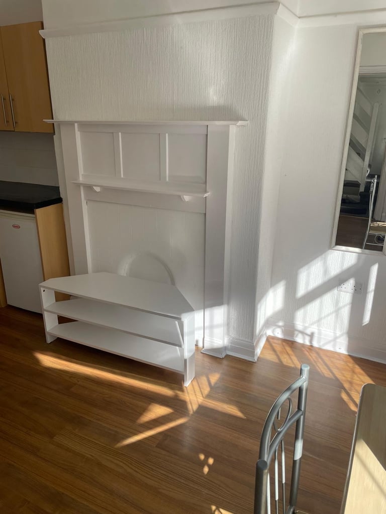 1 Bedroom Flat Available to Rent - Didsbury, M20 6SE