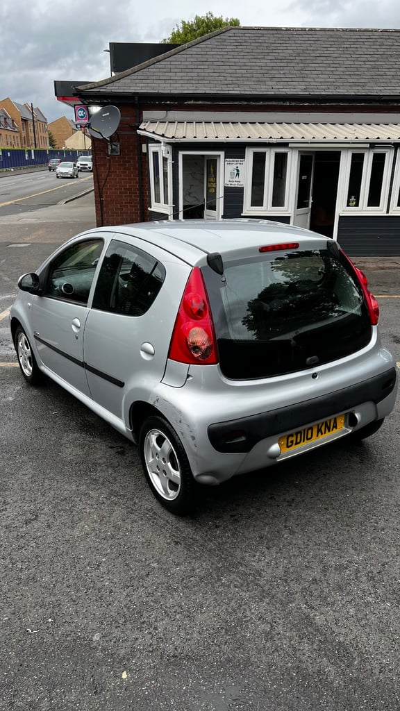 Peugeot, 107, Hatchback, 2010, Manual, 998 (cc),5 doors - Image 4