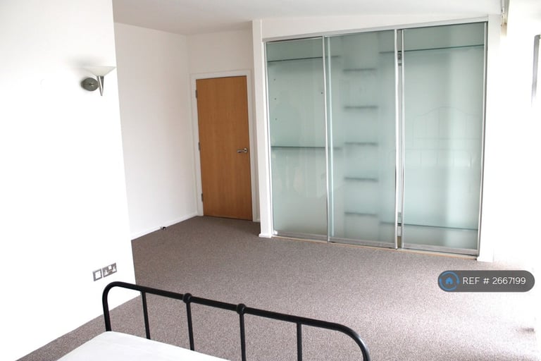 4 bedroom flat in New Hampton Lofts, Birmingham, B18 (4 bed) (#2667199)