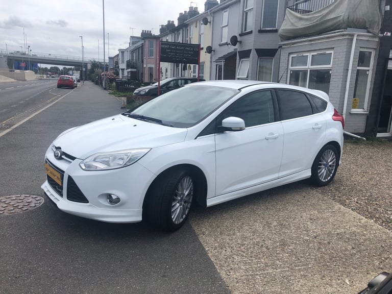 2012 Ford Focus 1.6 182 EcoBoost Zetec S 5dr HATCHBACK Petrol Manual
