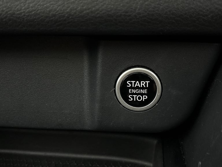 2024 Nissan Qashqai 1.3 DIG-T MHEV N-Connecta SUV 5dr Petrol Hybrid XTRON Euro 6 (s/s) (158 ps) S...