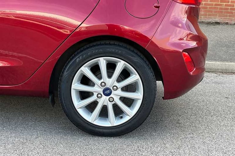 2017 Ford Fiesta 1.0T EcoBoost Titanium Hatchback 5dr Petrol Manual Euro 6 (s/s) (100 ps) Hatchba...