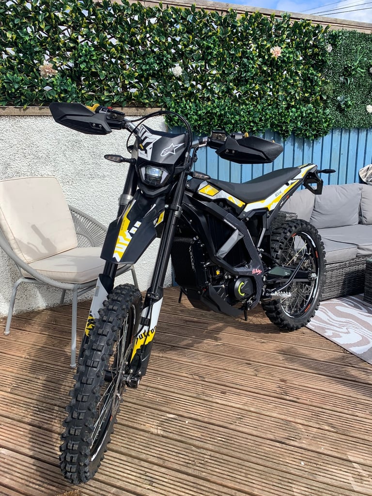 Surron ultra bee