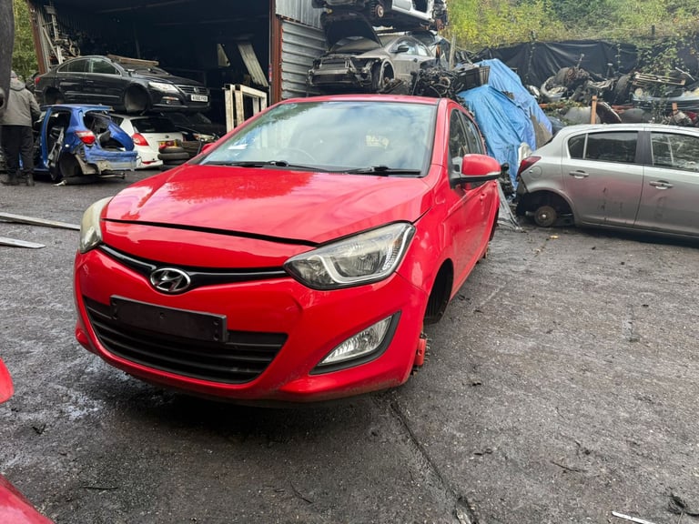 HYUNDAI I20 2012 1.2 PETROL BREAKING 