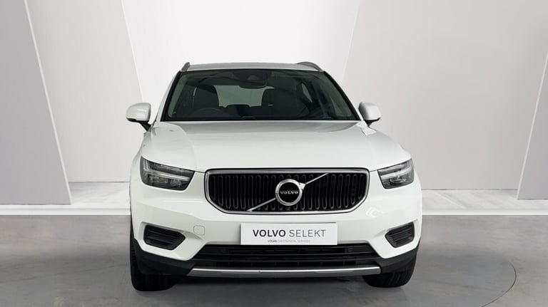 2020 Volvo XC40 T3 Momentum Automatic Estate Petrol Automatic