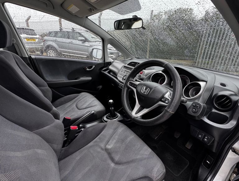 2009 59 HONDA JAZZ 1.4 I-VTEC ES HATCHBACK 5DR PETROL MANUAL EURO 4 (100 PS)