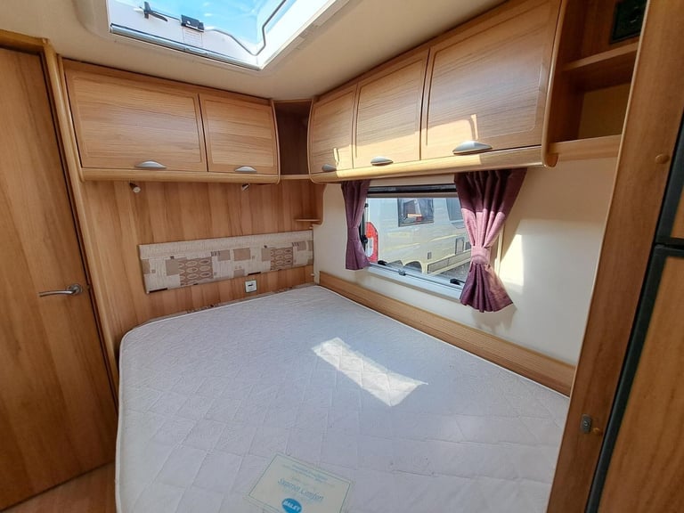 2012 Bailey Unicorn Barcelona