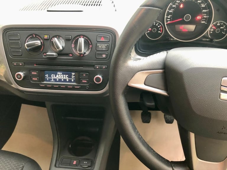 2015 SEAT Mii 1.0 12v I TECH Hatchback 3dr Petrol Manual Euro 5 (60 ps)-ONLY 7,400 MILES- Hatchba...