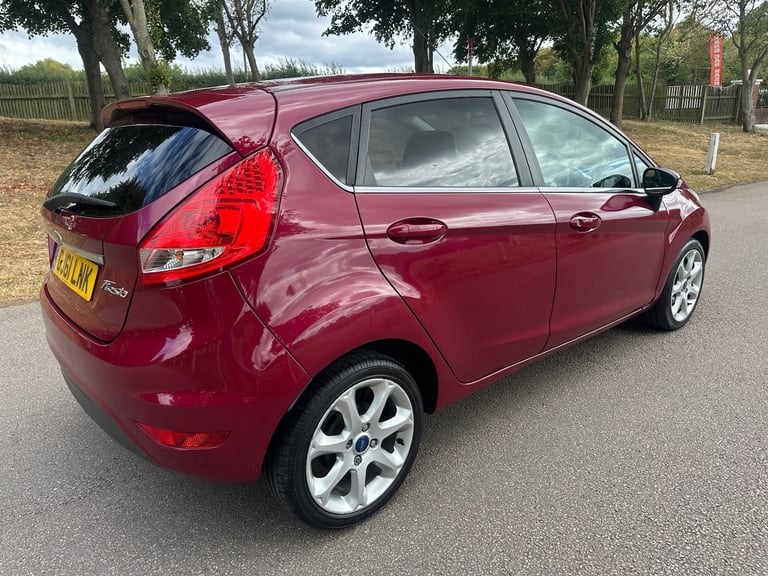 2011 Ford Fiesta 1.4 Zetec 5dr HATCHBACK Petrol Manual