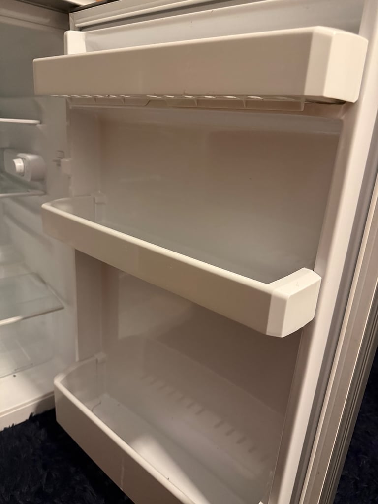 Beko Under-counter fridge 
