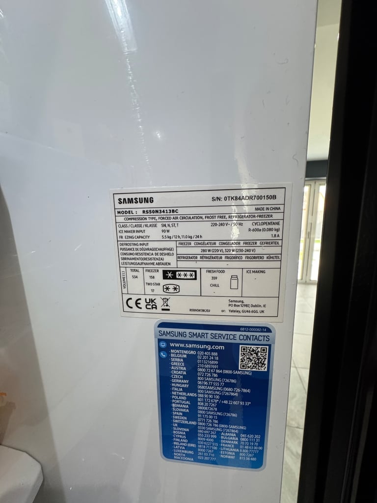 Large Matt Navy Kitchen Units + Appliances