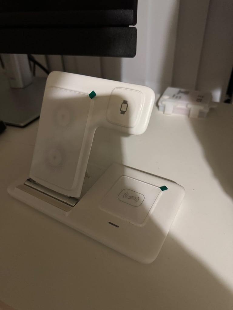 image for Wireless charging dock