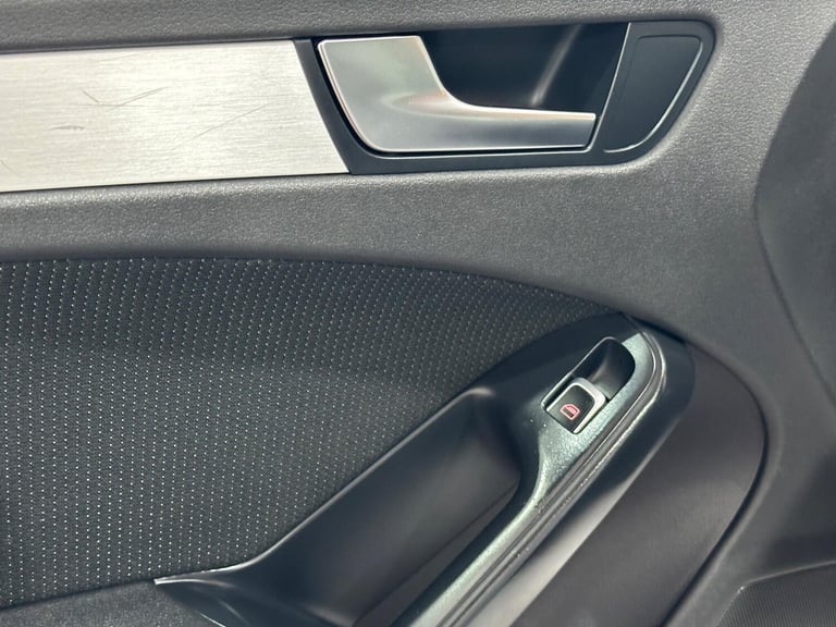 2015 Audi A4 1.8 TFSI S line Euro 6 (s/s) 4dr (Nav) SALOON Petrol Manual