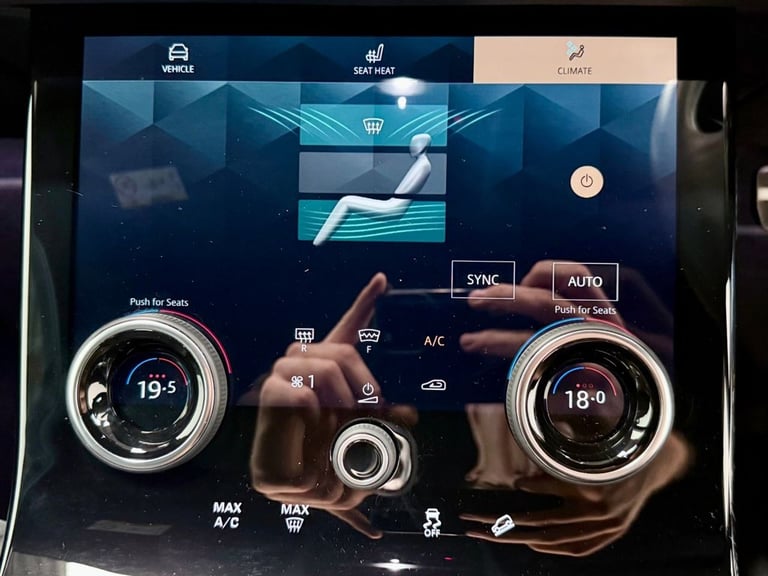 2022 22 LAND ROVER RANGE ROVER EVOQUE 2.0 P250 MHEV R-DYNAMIC S SUV 5DR PETROL A