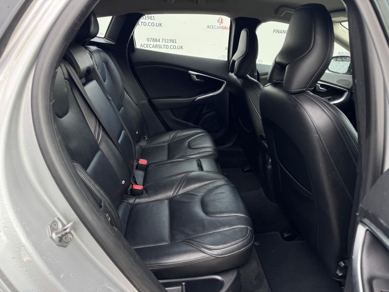 2016 Volvo V40 D3 [4 Cyl 150] Inscription 5dr Geartronic HATCHBACK DIESEL Automatic