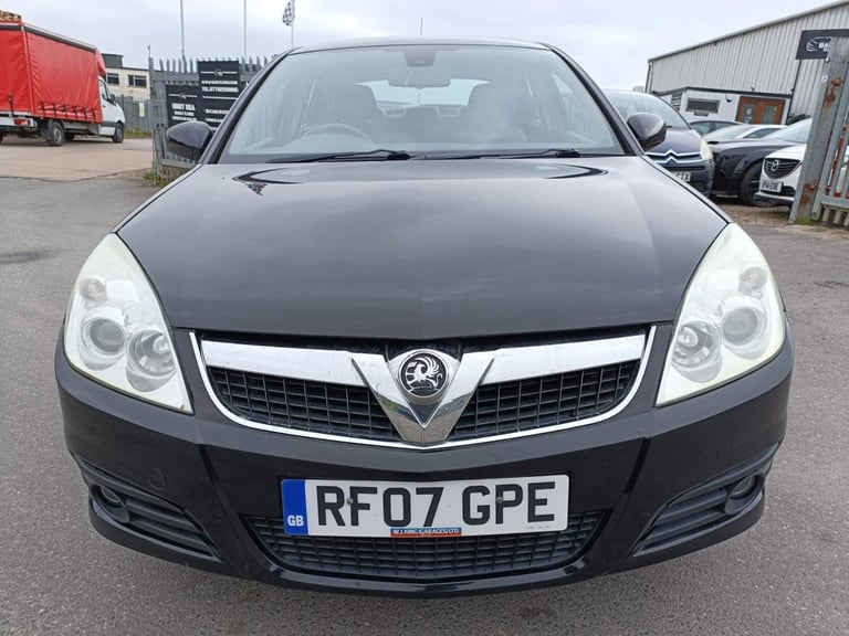 2007 Vauxhall Vectra 2.2i 16v Elite 5dr HATCHBACK Petrol Automatic