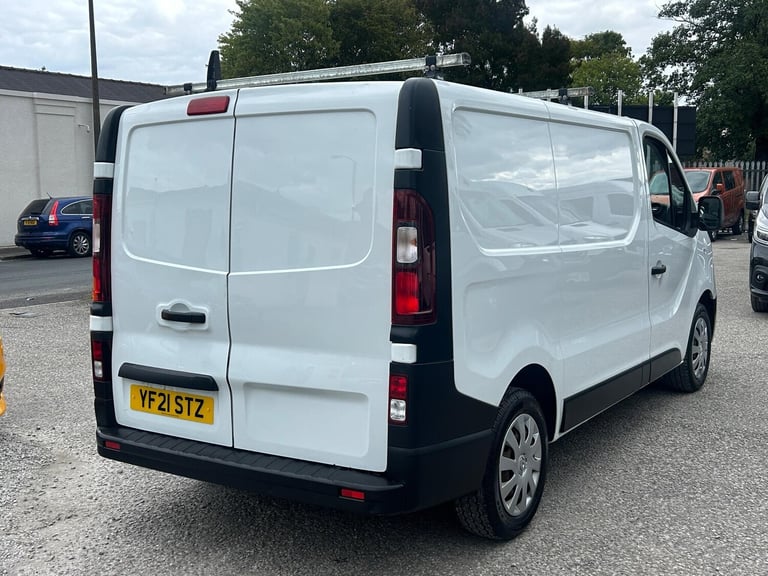 2021 Renault Trafic 2.0 dCi ENERGY 30 Business SWB Standard Roof Euro 6 (s/s) 5dr PANEL VAN Diese...