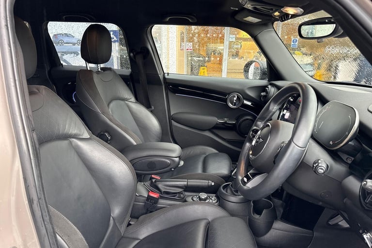 2022 MINI Hatch 2.0 Cooper S Sport Hatchback 5dr Petrol Steptronic Euro 6 (s/s) (178 ps) HATCHBAC...