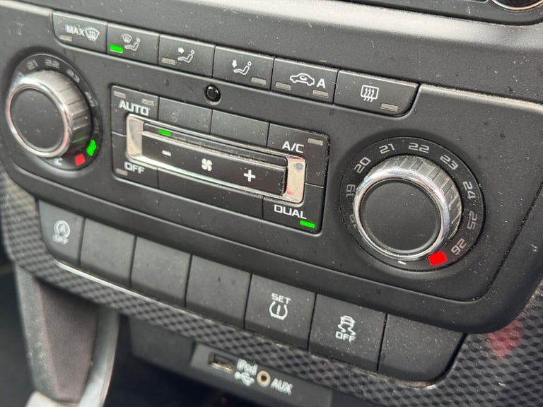 2016 Skoda Yeti 2.0 TDI Monte Carlo 4WD Euro 6 (s/s) 5dr HATCHBACK Diesel Manual