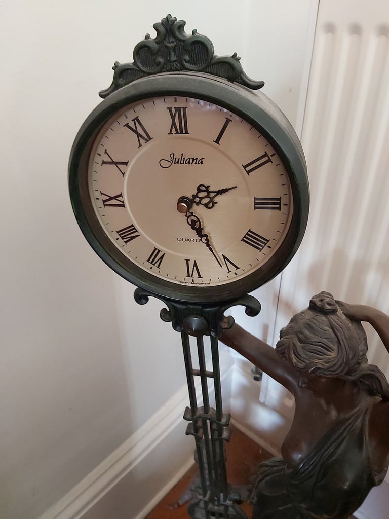 Juliana quartz swinging pendulum  clock 