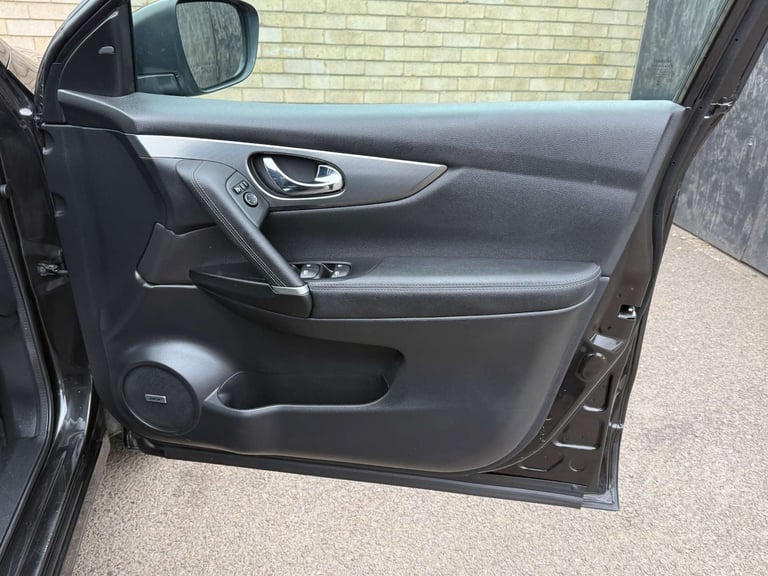 2018 Nissan Qashqai 1.5 Qashqai Tekna dCi 5dr SUV Diesel Manual
