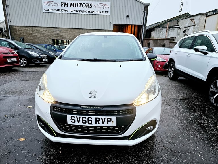 2016 Peugeot 208 1.2 PureTech Active Design Lime 5dr HATCHBACK Petrol Manual