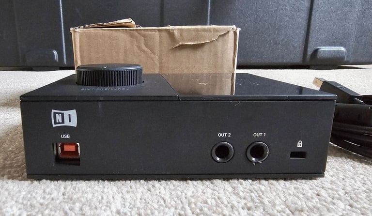 Native Instruments Komplete Audio 2 Interface 