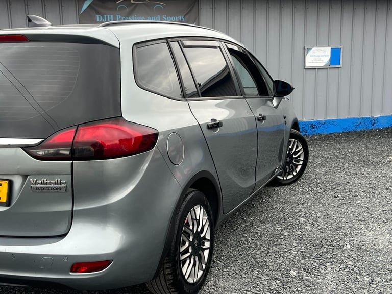 2014 Vauxhall Zafira Tourer 2.0 CDTi Exclusiv Euro 5 5dr MPV Diesel Manual