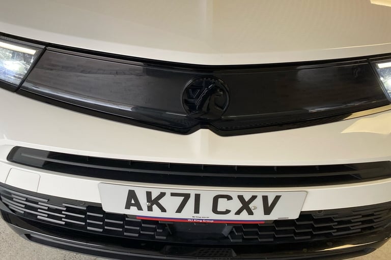  Vauxhall Mokka 1.2 Turbo Sri Nav Premium Suv 5dr Petrol Manual Euro 6 s/s 130
