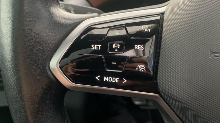 2021 Volkswagen ID.4 150kW Max Pro Performance 77kWh 5dr Auto ESTATE ELECTRIC Automatic