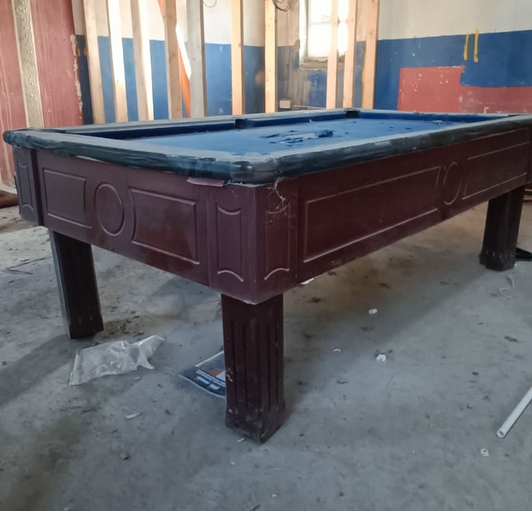 Full size pool table 