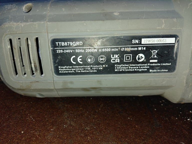 Titan TTB879GRD angle grinder.