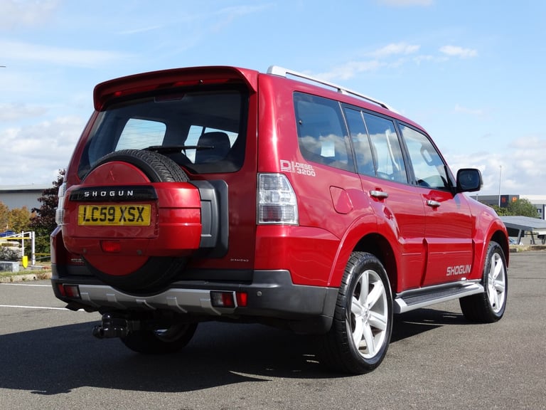 2009 MITSUBISHI SHOGUN 3.2 DIESEL DIAMOND DI-D LWB 7 SEATS AUTO 4WD TOW BAR RED