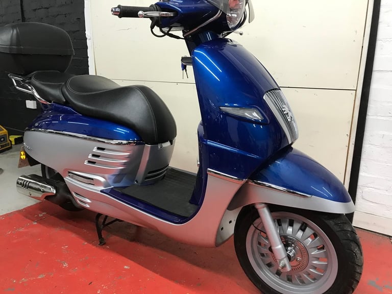 Peugeot Django 125i Scooter