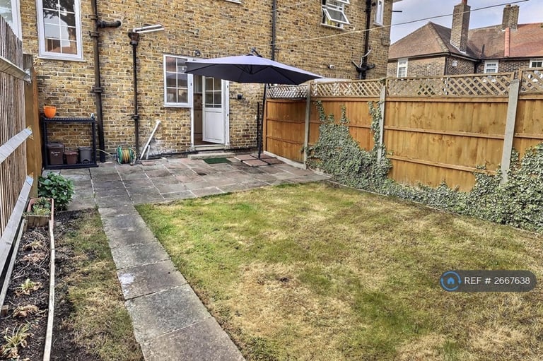 2 bedroom house in Furness Road, Morden, SM4 (2 bed) (#2667638)