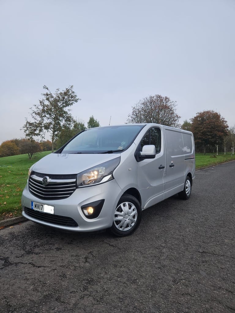 17/ reg Vauxhall vivaro cdti sportive ulez compliant sim transit trafic primastar boxer relay