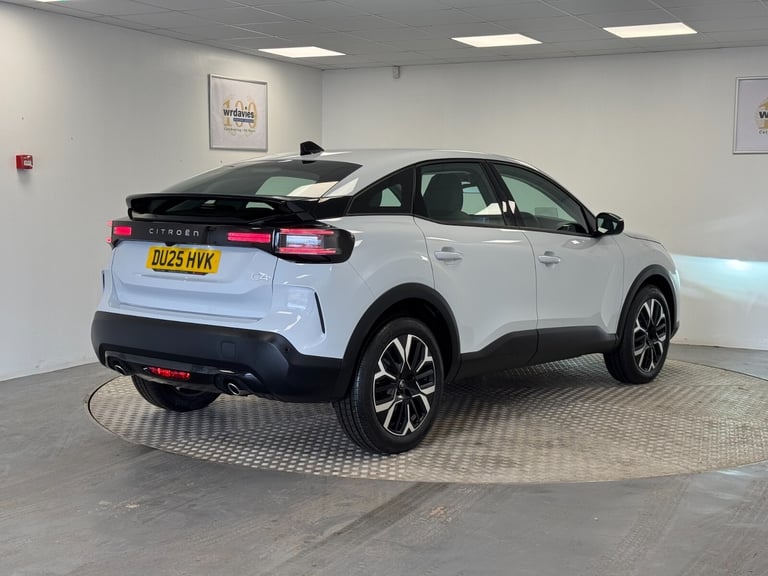 2025 Citroen C4 Plus PureTech 130HP EAT 8 Hatchback Petrol Automatic