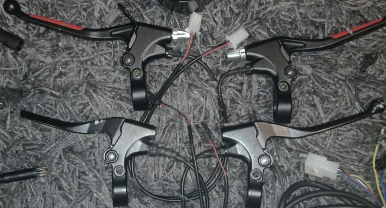 Ebike parts - open to offers for mix and match job lot