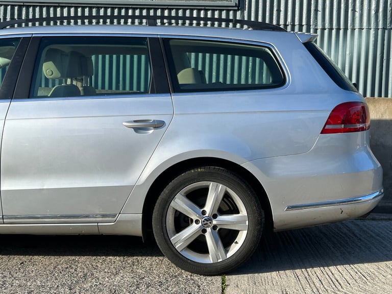 2011 Volkswagen Passat 2.0 TDI Bluemotion Tech SE 5dr DSG ESTATE Diesel Automatic