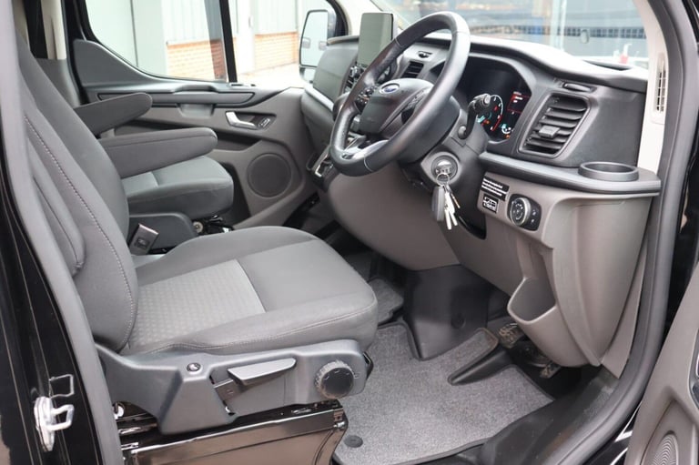 2022 Ford Transit Custom 2022 320 NUGGET Auto  ST styling 4 berth 185 BHP END KITCHEN FACTORY NUG...