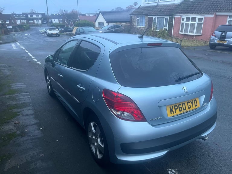 Peugeot, 207, Hatchback, 2010, Manual, 1560 (cc), 5 doors