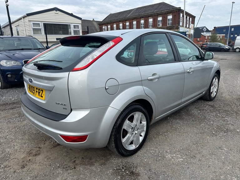 FORD FOCUS 1.8 Style 5d Manual | ULEZ COMPLIANT | HPI CLEAR | 2 KEYS