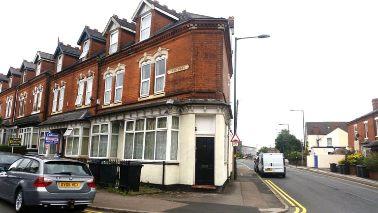 Shared House - DSS Only - All Ensuites. 5 mins to the high street