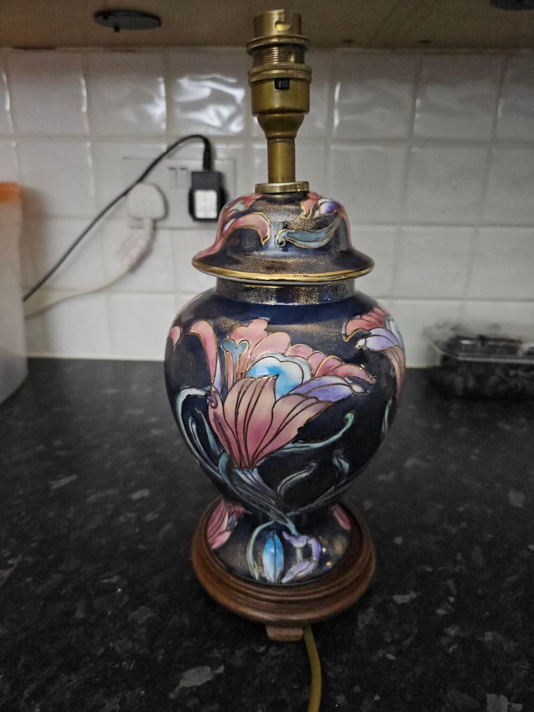 image for Chinese Ginger Jar Lamp