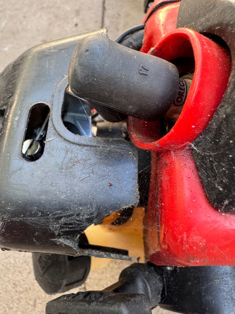 Mitox hedge trimmer