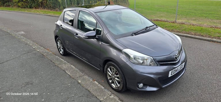 Toyota, YARIS, Hatchback, 2014, Manual, 1329 (cc), SUNROOF, 5 doors