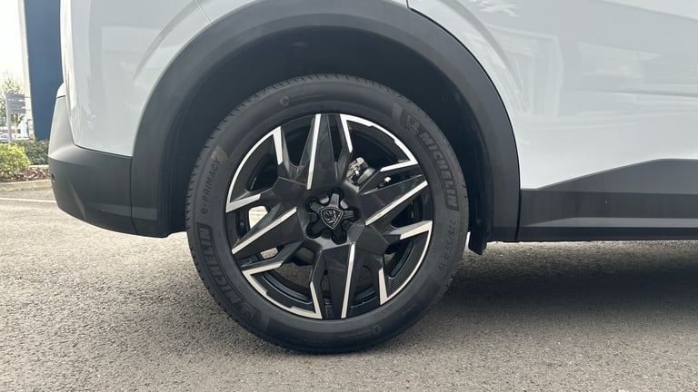 2025 Peugeot 3008 1.2 MHEV GT SUV 5dr Petrol Hybrid e-DSC Euro 6 (s/s) (136 ps) SUV Hybrid Automatic